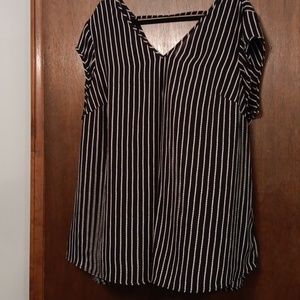 Plus size 3x black top blouse DR2